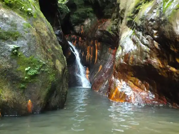 Pishurayacu waterfalls