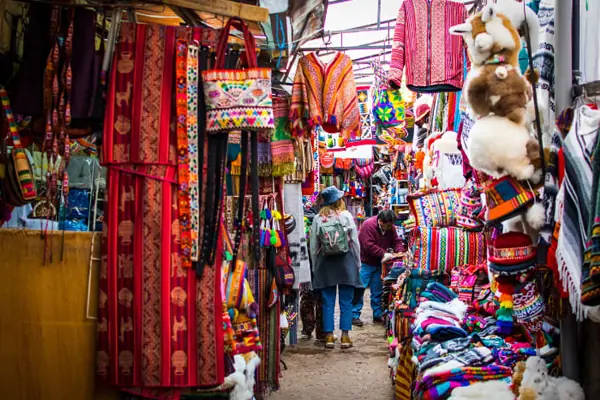 7 best markets in Peru